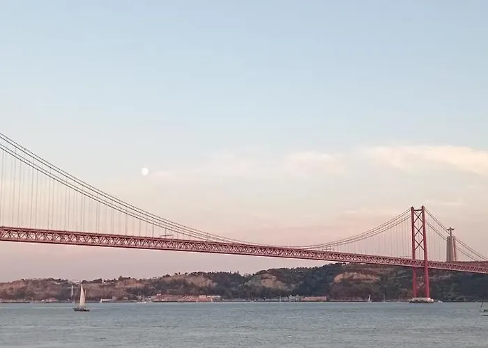 Alcantara Lx * Lisboa