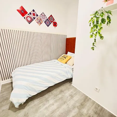 招待所 Alcantara Lx